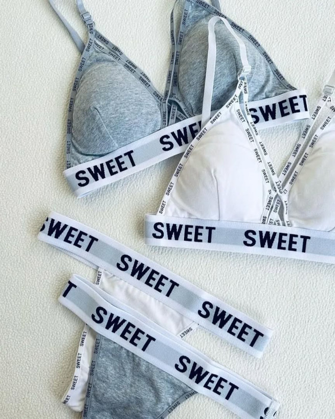 ست نیمتنه و شورت دخترانه هارنس دار sweet