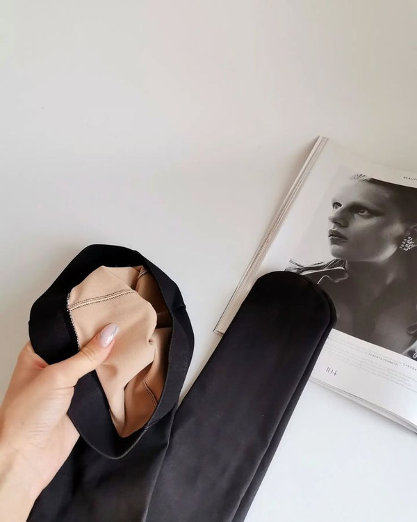 جوراب شلواری سه بعدی وارداتی مشکی فری سایز - الوریا شاپ